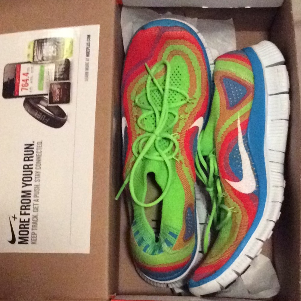 Nike Free FlyKnit+